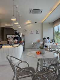 Perlada Cozy Cafe 