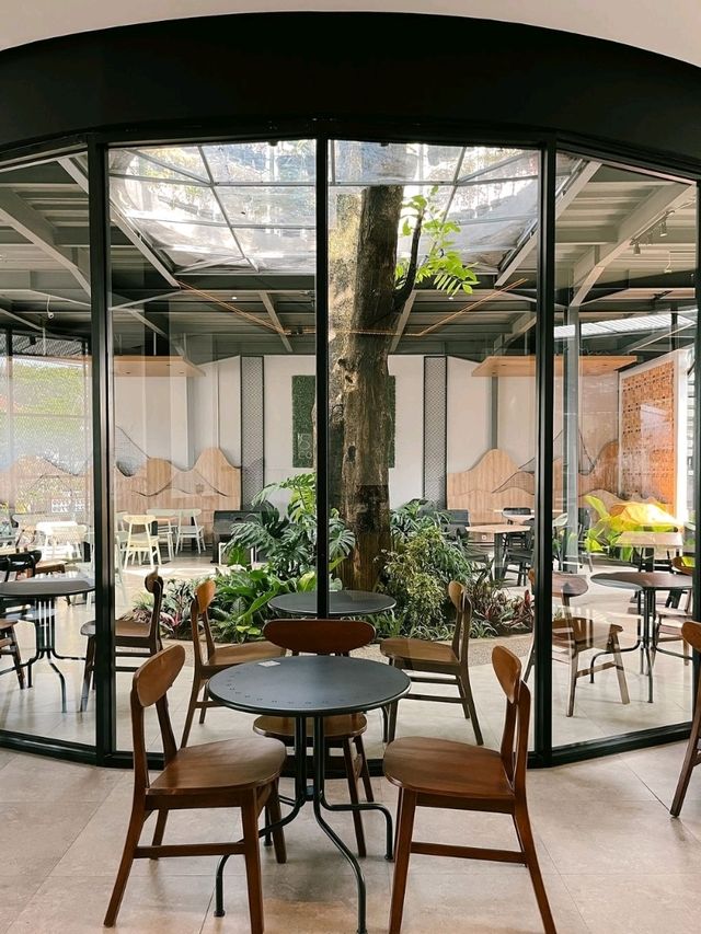 SKY tree Coffee And Eatery