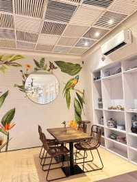 Kembang Tandjoeng, Jakarta’s Heritage Café with a Floral Soul