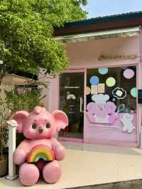 Escape the City: Artsy Walk at Lomo Creative Valley