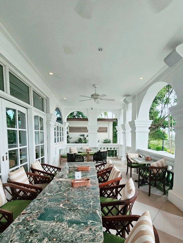 Colonial style cafe atop a hill