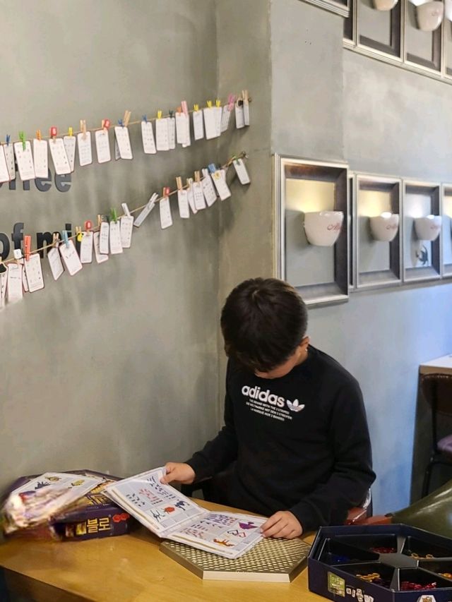 삼척도계역근처 보드게임할수있는 알프레도카페