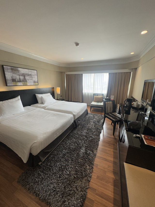 🌟 รีวิวโรงแรม Ramada Plaza Bangkok Menam Riversid