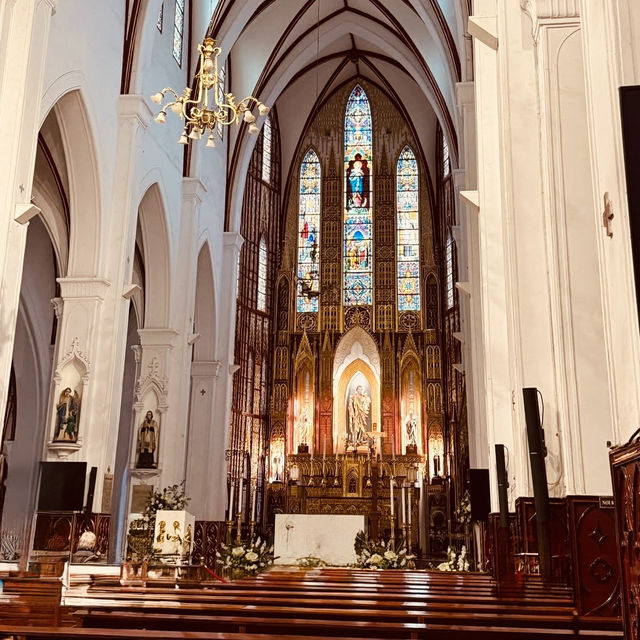 ⛪✨ *Notre-Dame Cathedral of Saigon: A Parisian Dream in Vietnam* 🇻🇳❤️