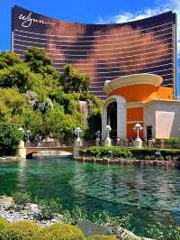 Wynn Las Vegas – Where Asian Elegance Meets Vegas Glamour ✨🏮