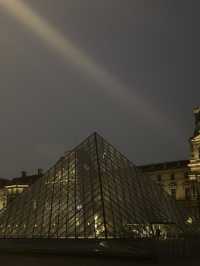 Paris Best Kept Secret: How To Louvre Like A Pro (For Free)