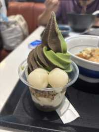 台北桃園機場吃甚麼？