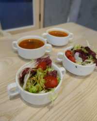 純白小清新刺蝟cafe