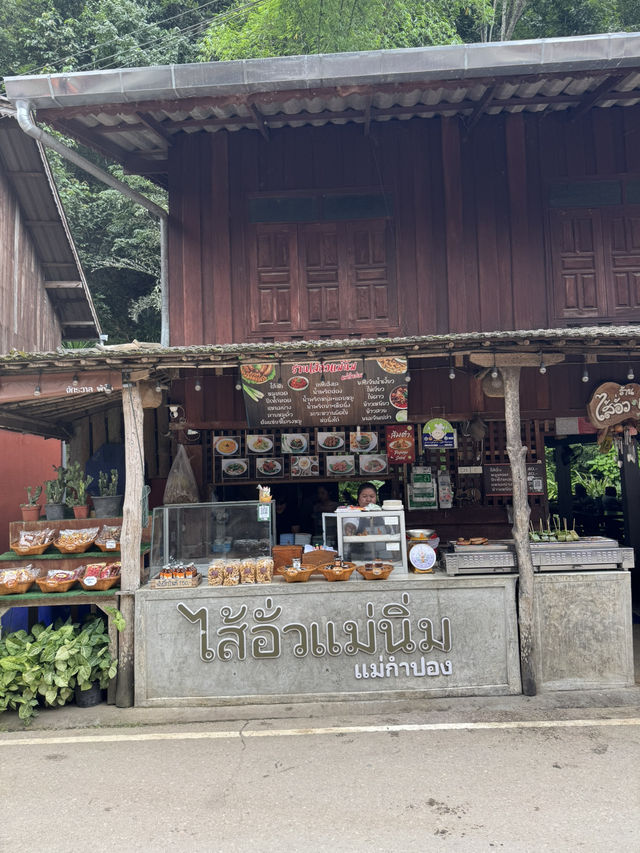 มาแม่กำปอง ต้องกินส้มตำร้านนี้!!