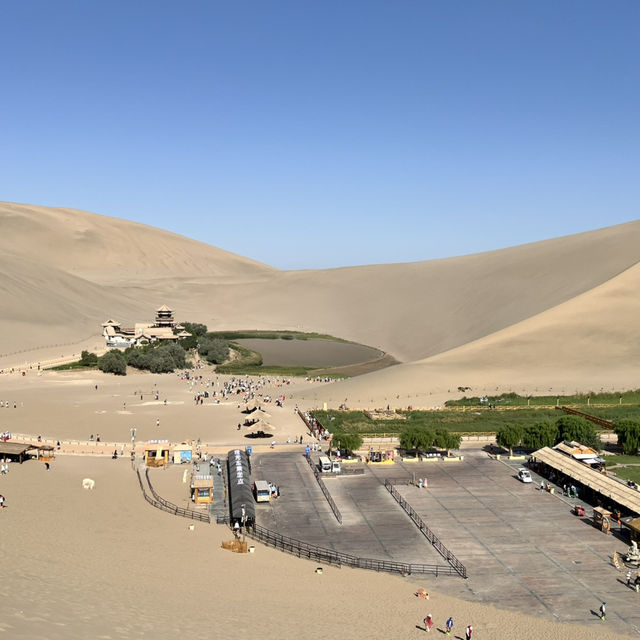  A Perfect Day in Dunhuang — Desert, Art, and Night Vibes