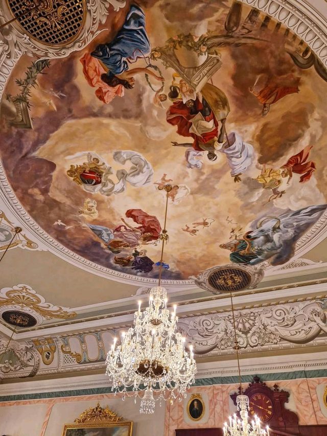 Exploring the House of the Blackheads