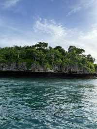 Boracay is one of the top island destinations in the Philippines 🌴⛵
