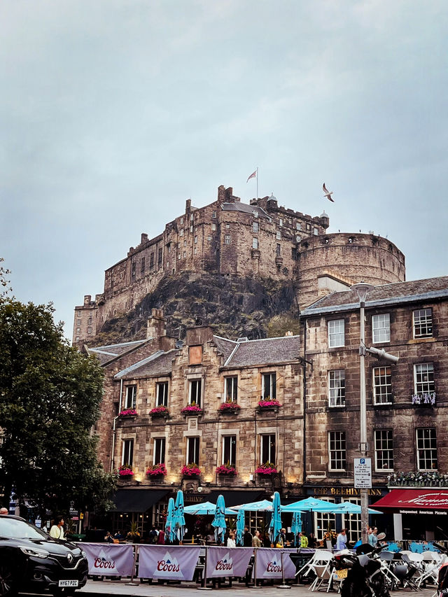 Mystical Mists 🧙 & Medieval Whispers 🏰🪄❤️🔥 Lost in the spell of Edinburgh Mystical Mists 🧙 & Medieval Whispers 🏰🪄❤️🔥 Lost in the spell of Edinburgh