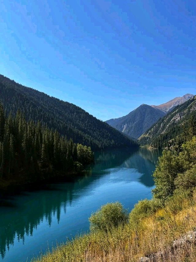 🌲 Lake Kaindy – The Enchanted Submerged Forest 🌲
