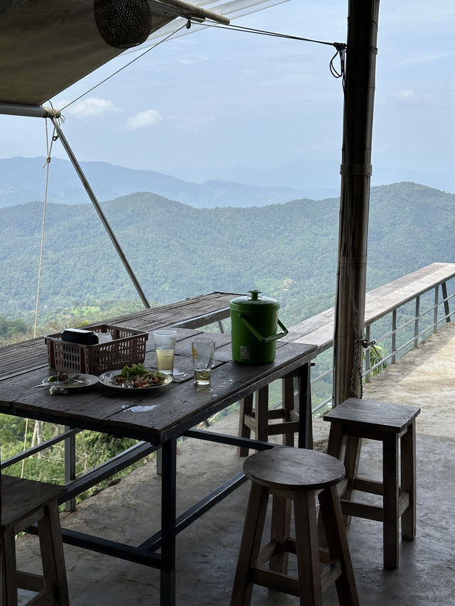 ที่พักวิวภูเขา ที่ดอยม่อนเงาะเชียงใหม่ ⛰️ ที่พักวิวภูเขา ที่ดอยม่อนเงาะเชียงใหม่ ⛰️
