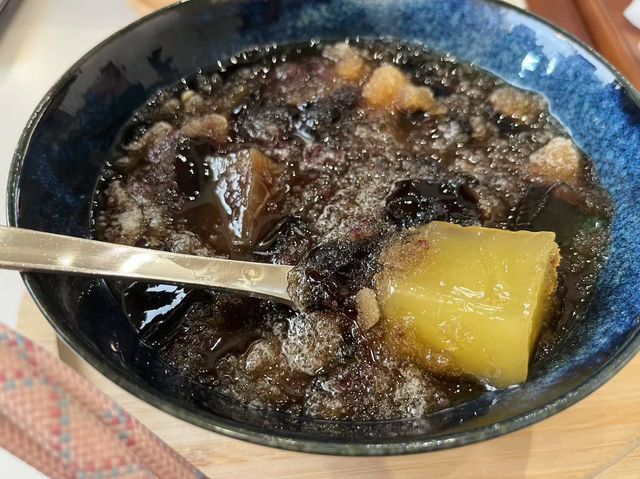 【澎湃豆花】豆花、仙草無限續加 × 10+ 配料任選 — 甜品控必朝聖的在地人氣甜品店