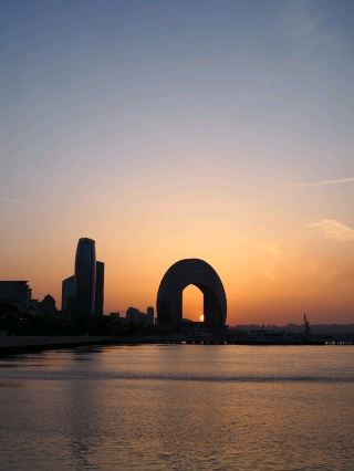 Прогулка вдоль Каспийского моря в Баку