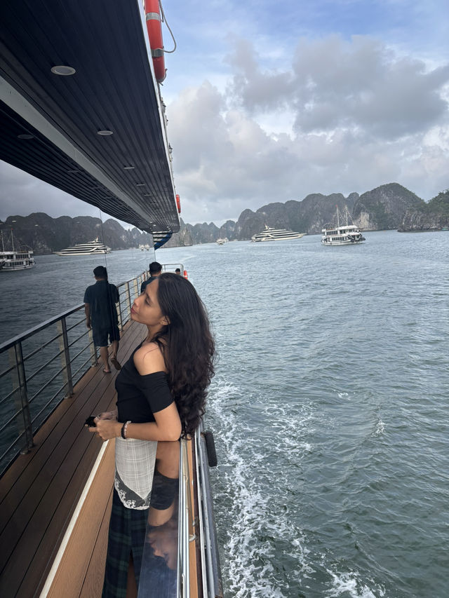 My Halong Bay Cruising Experience – A Must-Do in Vietnam 🇻🇳✨