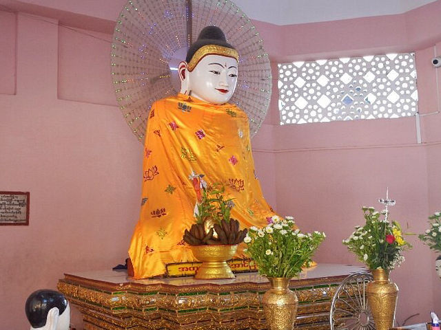 Sule Pagoda