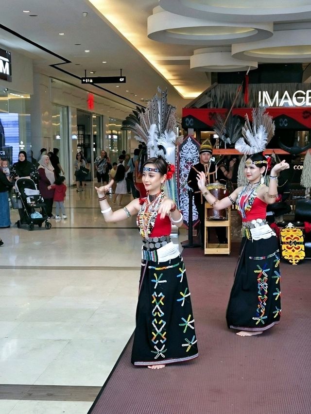Culture, Foodie, & Shopping Bliss at Imago Shopping Mall, Kota Kinabalu. Culture, Foodie, & Shopping Bliss at Imago Shopping Mall, Kota Kinabalu.