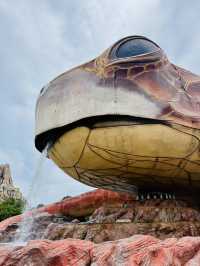🐢🌊  The Sea Shell – Inside the Giant Turtle of VinWonders Phu Quoc