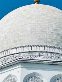 Hazratbal Masjid