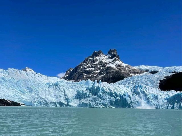 Glaciar Spegazzini Showcases Patagonia’s Majestic Ice Realm