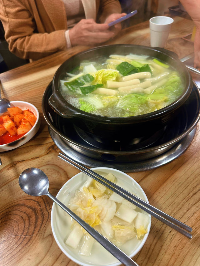 🍽️ What You Have to Eat When Visiting Korea — My Comfort Food List