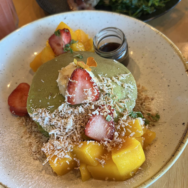 Fika on Brix: คาเฟ่ชิลพาเพื่อนสี่ขามานั่งได้