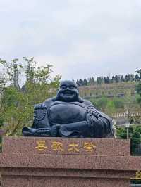 佛國淨土與落羽松秘境交織的南投中台禪寺