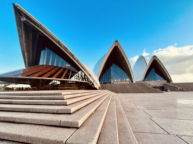 Sydney: Opera House Magicโจ๐ฆ๐บ โ๏ธ Sydney: Opera House Magicโจ๐ฆ๐บ โ๏ธ