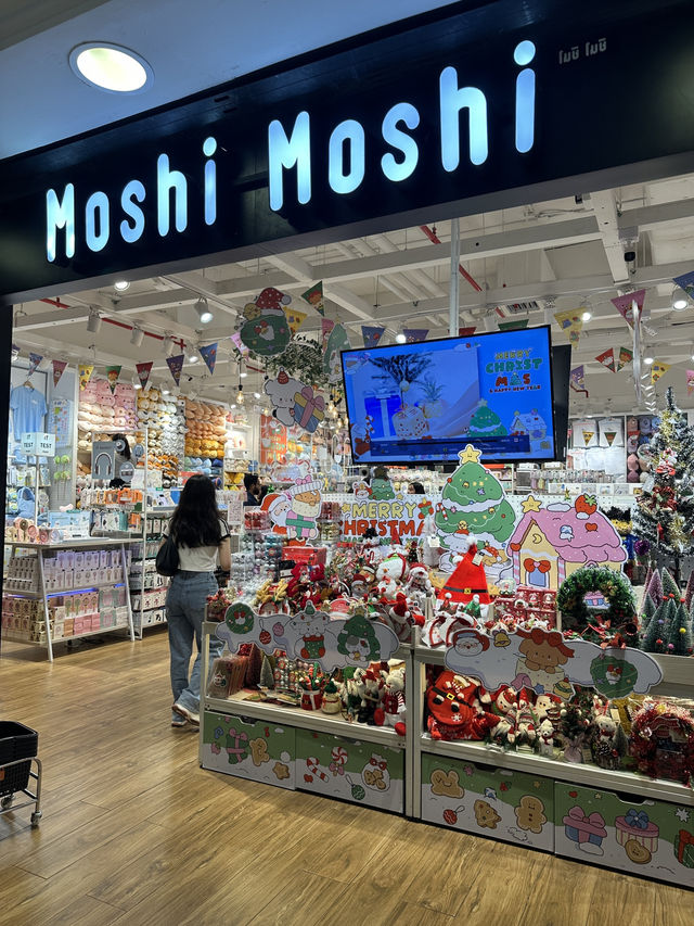 🎄🎀 “Moshi Moshi at Platinum Mall — Big, Colorful & Super Affordable!” 🛍️✨