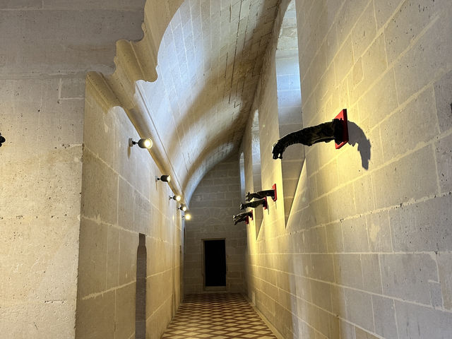 法國 🇫🇷 皮耶楓城堡 Château de Pierrefonds｜電影感滿滿的中世紀要塞
