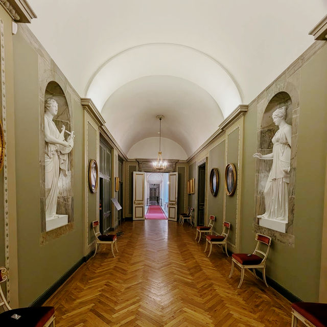 🎨 Thorvaldsens Museum: Copenhagen's Neoclassical Temple of Art