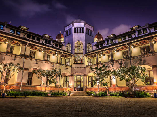 Lawang Sewu: Semarang’s Legendary Landmark You NEED to Visit 🏛️✨