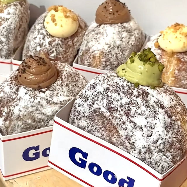 台北車站爆紅爆餡甜甜圈「GooDonut」