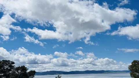 🇦🇺 Hành trình đường bộ từ Sydney đến Canberra | Cảnh đẹp nhất trải dài suốt dọc đường! 🚗☁️ — traveler post in Canberra