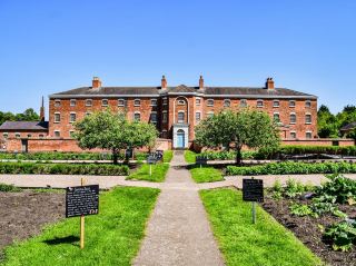 The Incredible Southwell workhouse 🪻