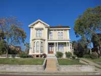 Wander down historic Angelino Heights