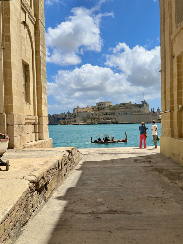 Valletta's Layers
