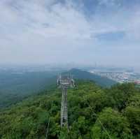 Nanjing, the Zhongshan Mountain National Park is a beautiful national park