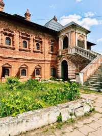 Escape the crowds: discover Moscow’s Krutitskoye Podvorye