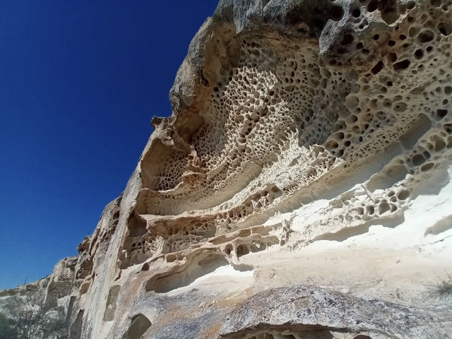 Kazakhstan Trip: Sneaking into the Senek Fortress
