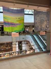 Silky painting in Neglinnaya gallery 