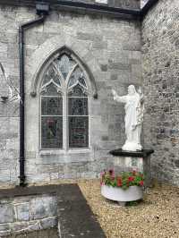 킬케니에서 가장 아름다운 수도원, The black abbey