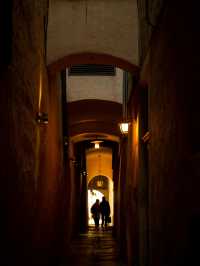 산과 사막이 펼쳐낸 왕들의 풍경 🏜