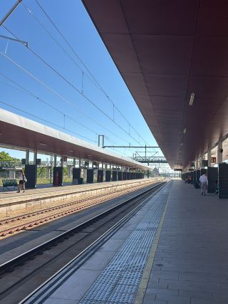 ลอตเตอรี่รถไฟสเปน: ความล่าช้าและการยกเลิกในเมืองซาโมรา 。