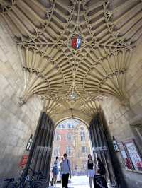 🏛️ Can you see the best of Cambridge’s architecture in one walk?
