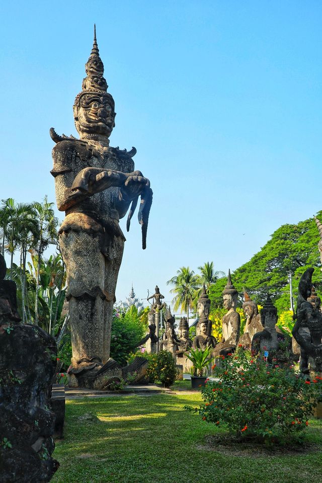 旅行 || 打卡老撾最熱門的旅遊景點--香昆寺