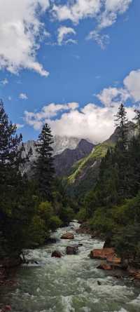 四姑娘山旅遊